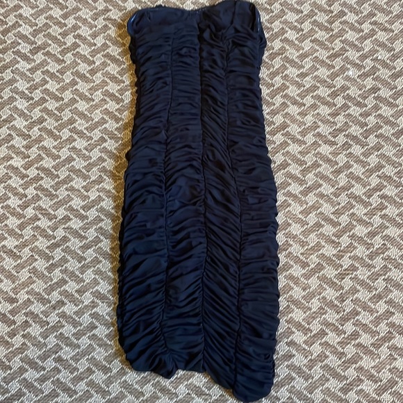 COPY - Express black fitted strapless dress - Picture 3 of 5